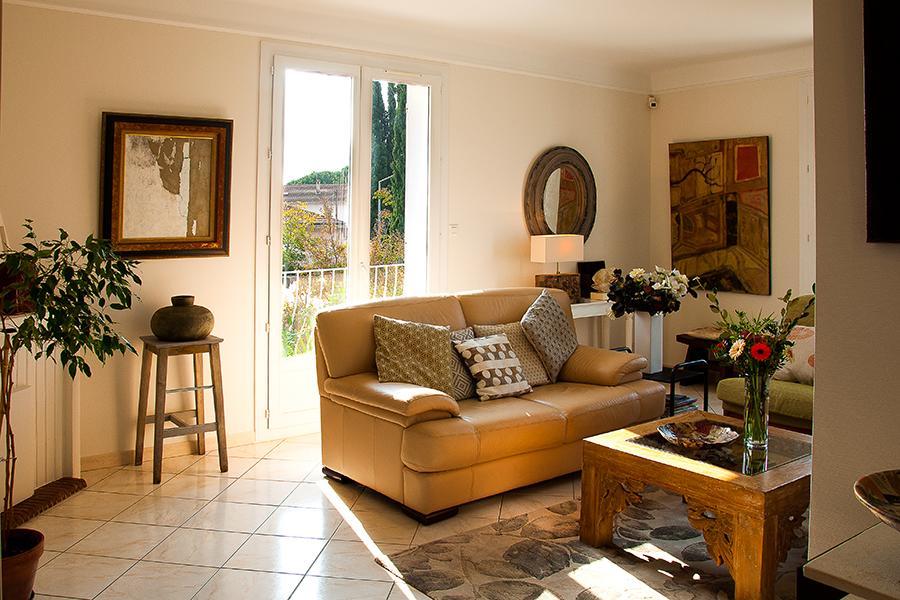 Appartement D Artiste Hyeres Luaran gambar